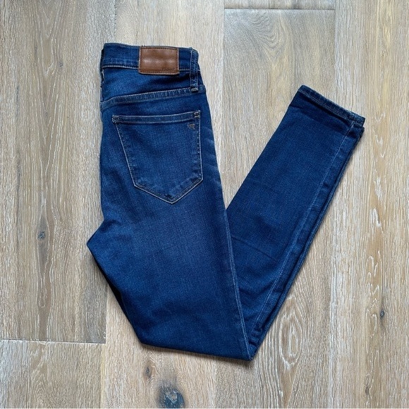 Madewell Roadtripper High-Rise Skinny Jeans in Jansen Wash - Size 27 - Picture 9 of 16